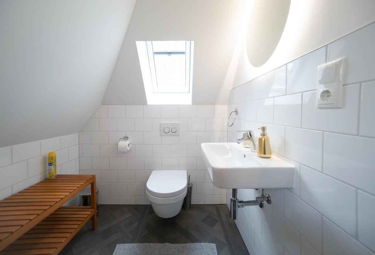 Apartment Neu - Privatsphäre Im Kutscherhaus Der Golding Dresden